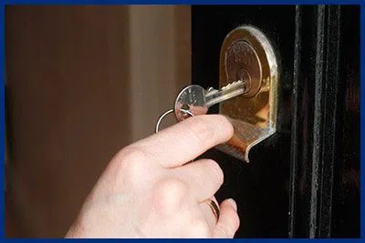 Advantage Locksmith Store Beaumont, CA 909-312-4639 - 7-door-unlock
